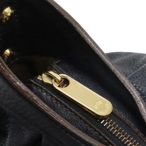 Louis Vuitton Black Shoulder Bag - Picture 2 of 12